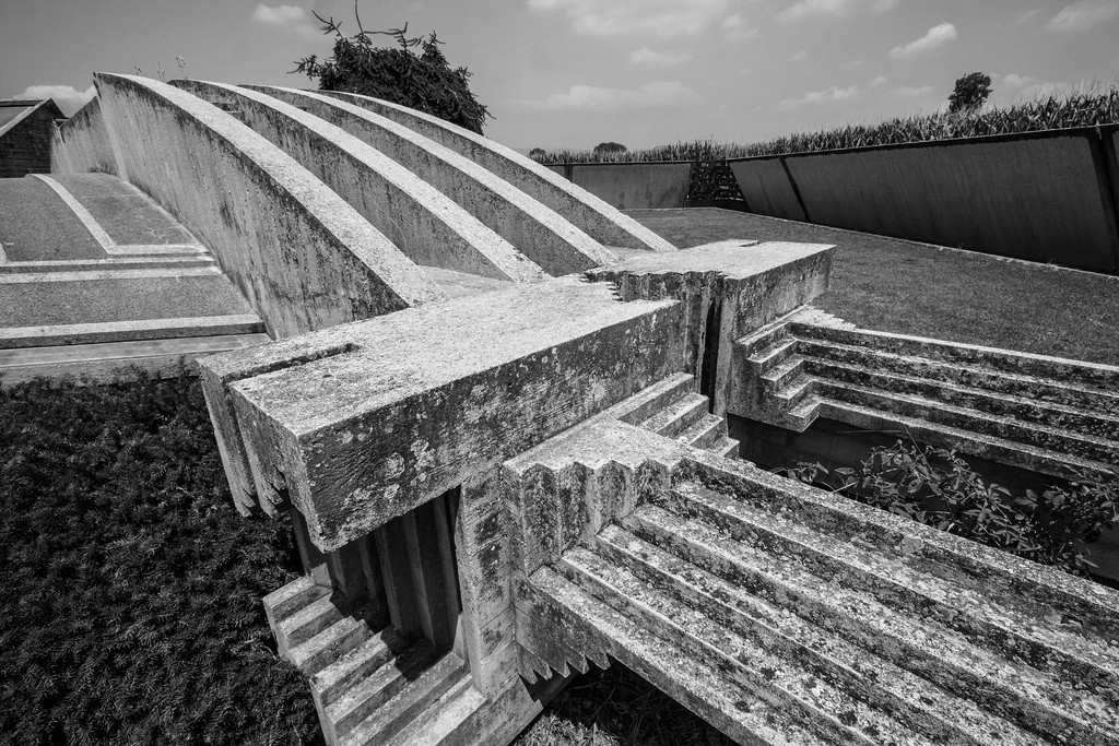 Brion Tomb, Carlo Scarpa