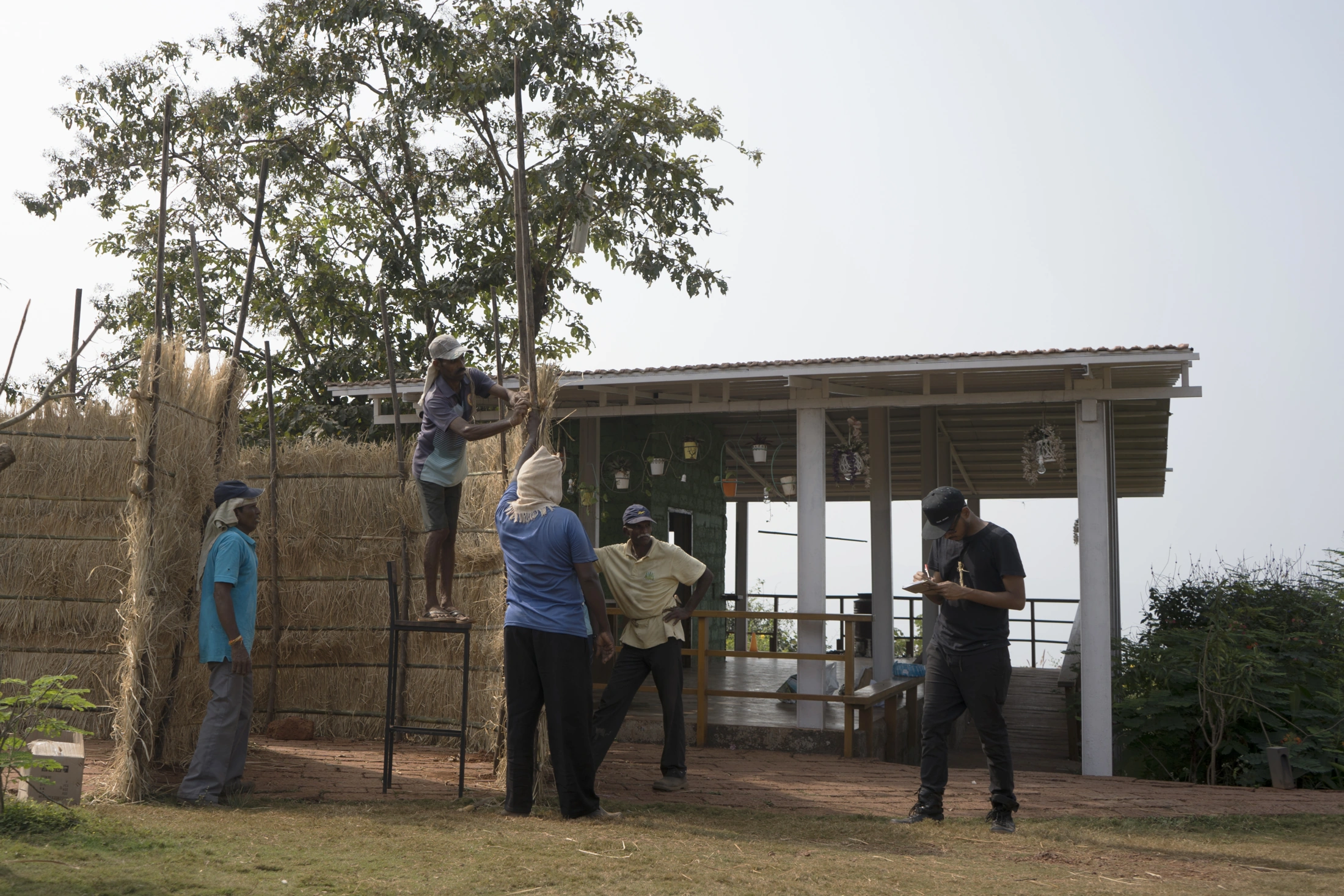GOONJ — Pavilion construction; photography: Bombay Frameworks.